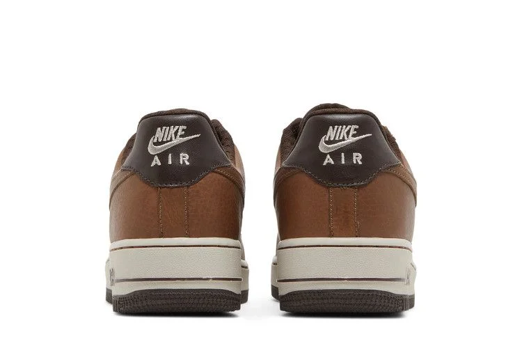 Krossovki-Nike-Air-Force-1-Premium-Bison-5