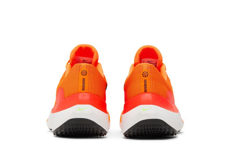 zoom-fly-5-total-orange-black-dm8968-800_05