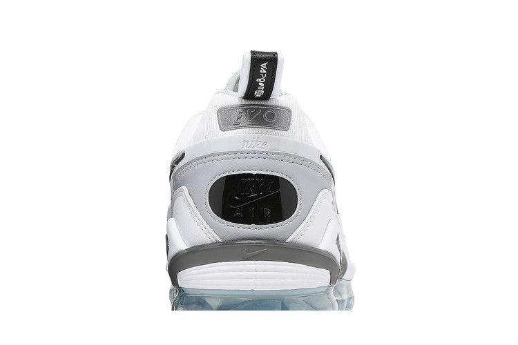 air-vapormax-evo-white-black-ct2868-100_06