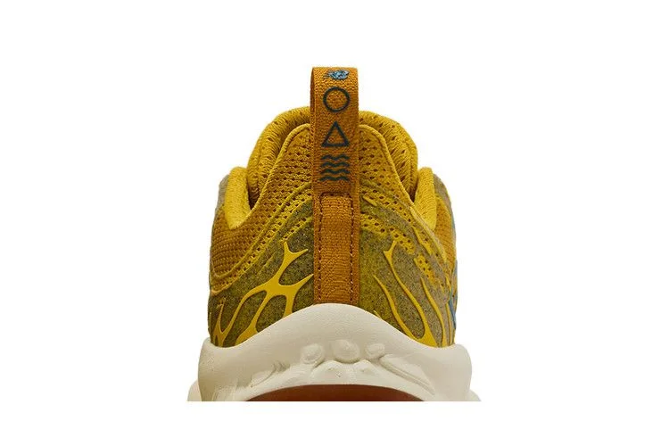 Кроссовки New Balance Wmns Fresh Foam X Hierro v8 'Ginger Lemon Terrarium'
