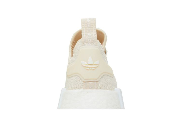 Кроссовки adidas NMD_R1 'Wonder White Gum'