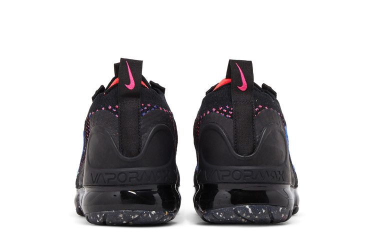 wmns-air-vapormax-2021-flyknit-black-hyper-pink-dx2355-001_05