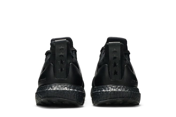 dfb-x-ultraboost-dna-triple-black-gy7621_05