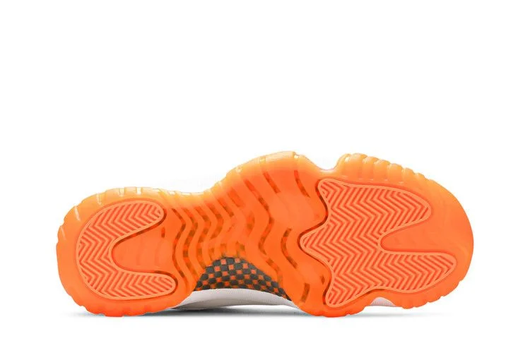 Кроссовки Wmns Air Jordan 11 Retro Low 'Bright Citrus'
