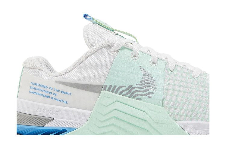 wmns-metcon-8-white-mint-foam-do9327-100_01