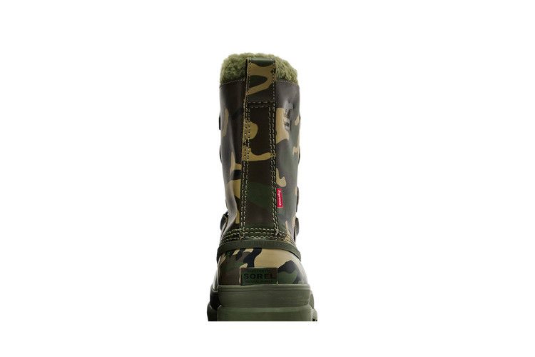 Кроссовки SOREL Supreme x Caribou 'Cypress Green Camo'