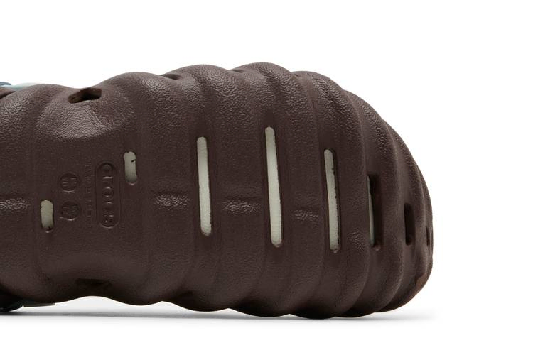 Кроссовки Crocs Demon Slayer x Echo Clog 'Tanjiro'
