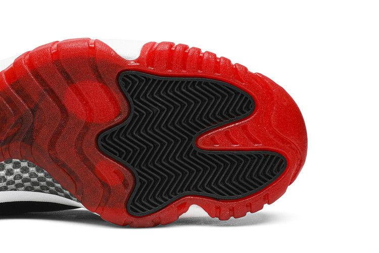 air-jordan-11-retro-bred-2001-136046-061_04