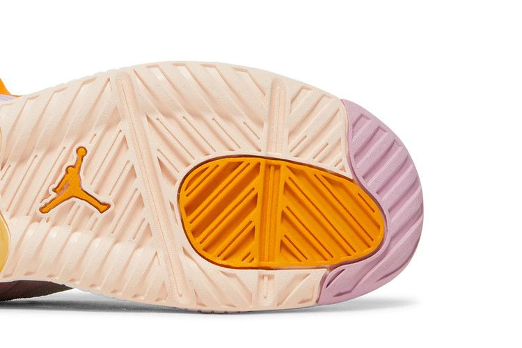jordan-ma2-gs-white-light-arctic-pink-gold-cw6594-160_04