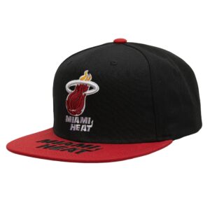 Mitchell-Ness-Logo-Bill-Snapback-HWC-Miami-Heat-Hat-300x300