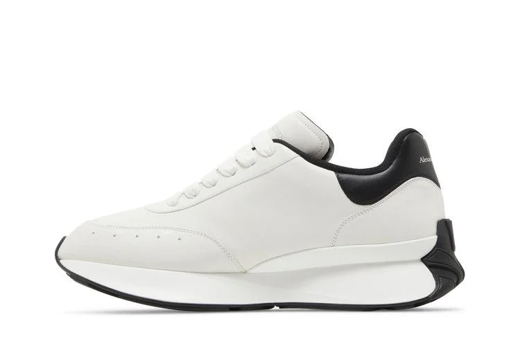 Krossovki-Alexander-McQueen-Sprint-Runner-White-Black-2