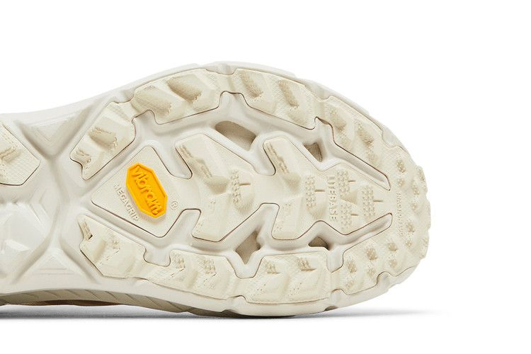 Кроссовки Satisfy x HOKA Mafate Speed 4 Lite 'Bone'