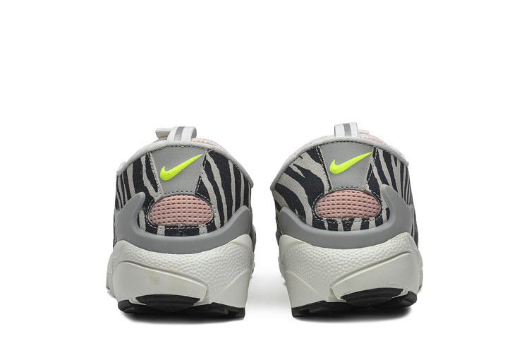 olivia-kim-x-wmns-air-footscape-no-cover-ck3321-100_05