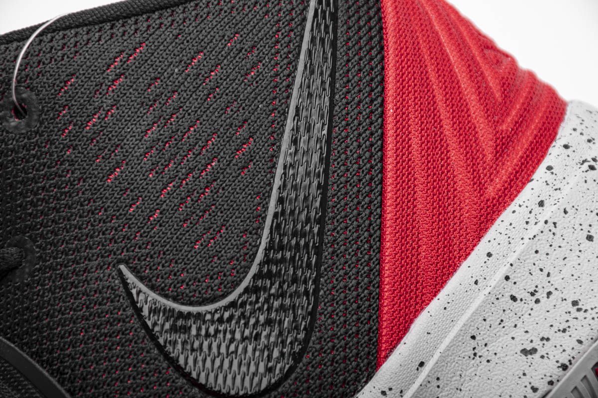 Kyrie-5-Bred-12