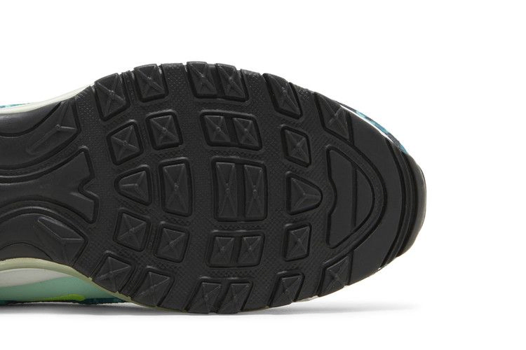 wmns-air-max-97-moth-camo-dx3366-300_04