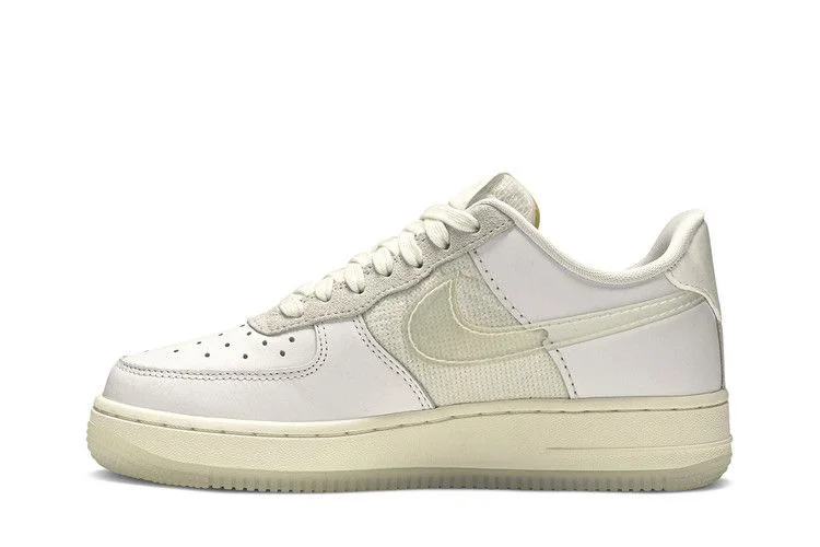 Кроссовки Nike Air Force 1 Low 'Transparent Swoosh'