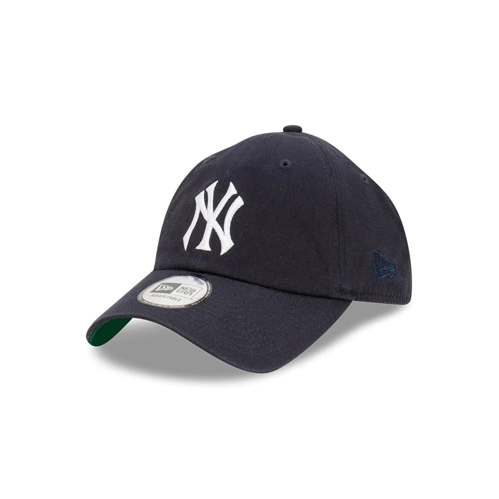Бейсболка New Era New York Yankees Cooperstown Casual Classic MLB Strapback Hat