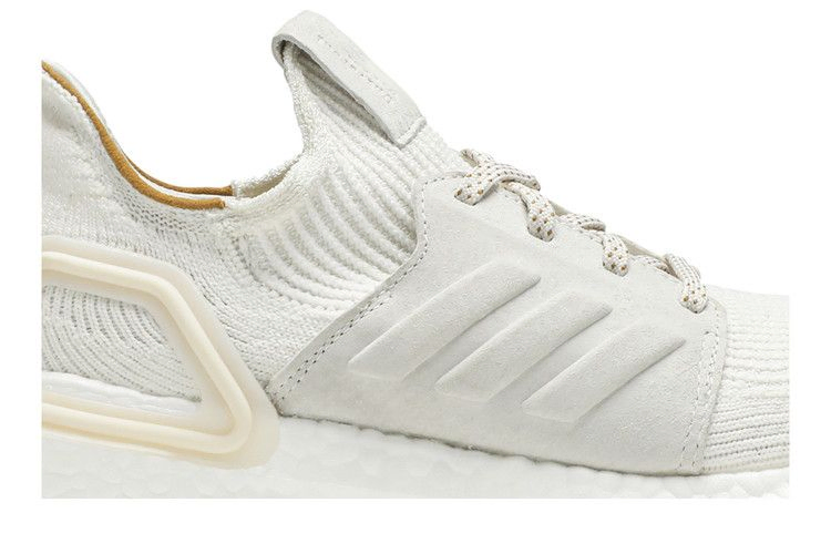 universal-works-x-ultraboost-19-chalk-white-eg5188_01