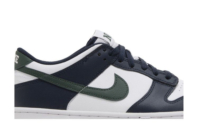 dunk-low-gs-obsidian-vintage-green-hf5177-400_01
