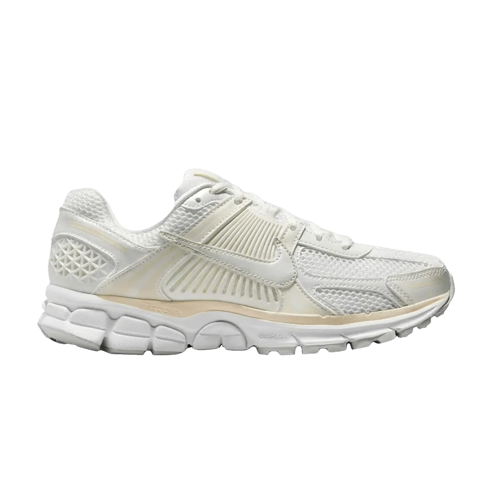 Кроссовки Nike Wmns Zoom Vomero 5 'White'