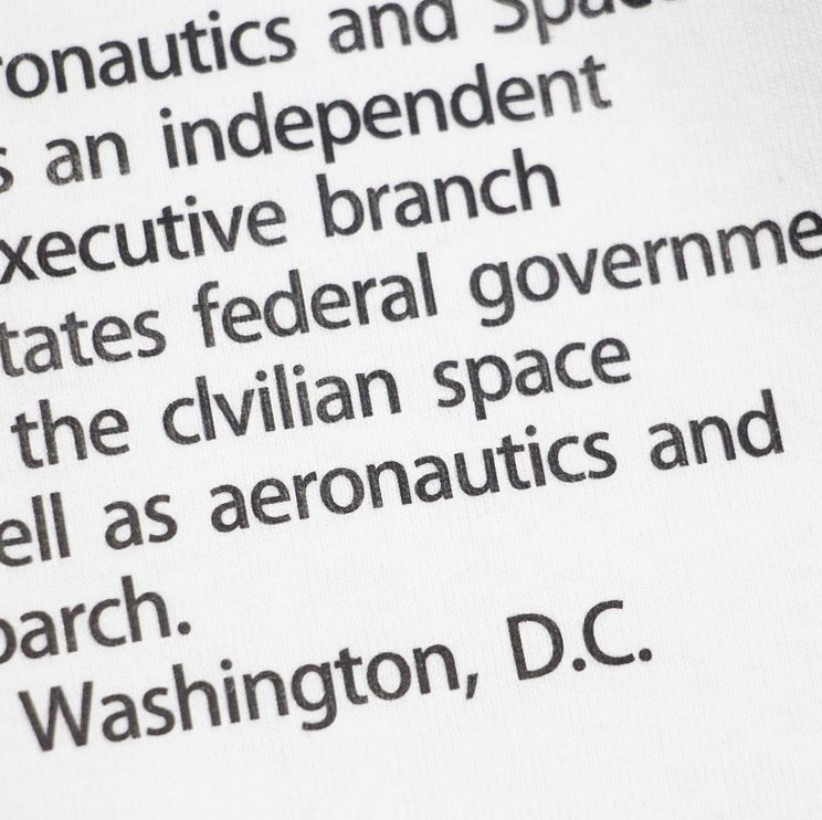2018-NASA-Aerospace-Letter-Print-Tee-4