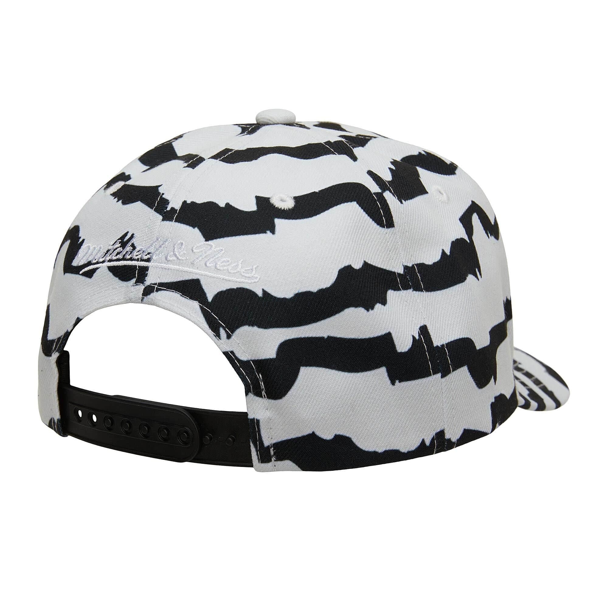 Mitchell-Ness-Krookz-Pro-Snapback-Brooklyn-Nets-Hat-1