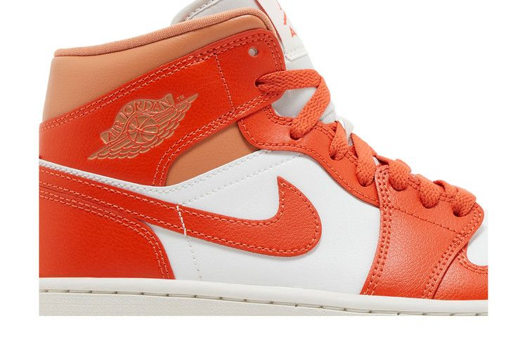 Кроссовки Wmns Air Jordan 1 Mid 'Cosmic Clay'