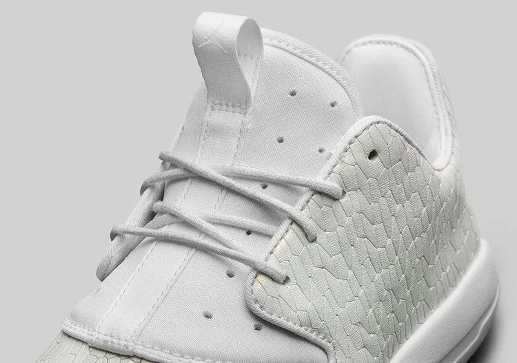 Krossovki-Air-Jordan-Eclipse-GS-Frost-White-4