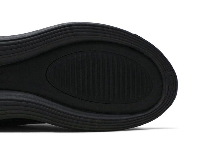Кроссовки Nike Air Max 720 GS 'Triple Black'