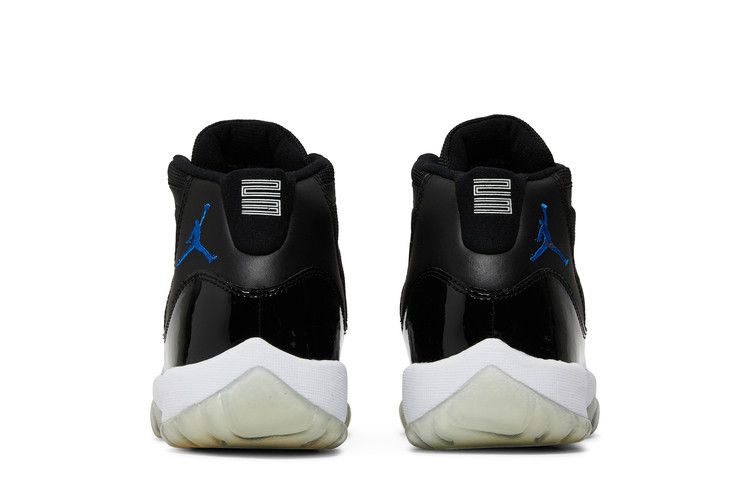 air-jordan-11-retro-gs-space-jam-2009-release-378038-041_05