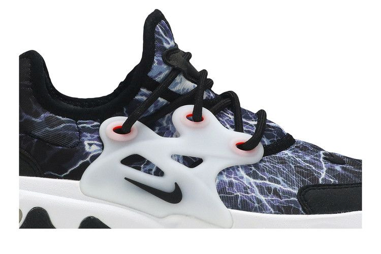 react-presto-gs-trouble-at-home-bq4002-008_01