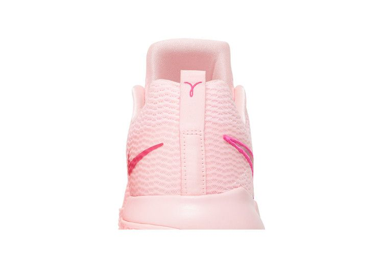 Кроссовки Nike Zoom Live 2 'Kay Yow'