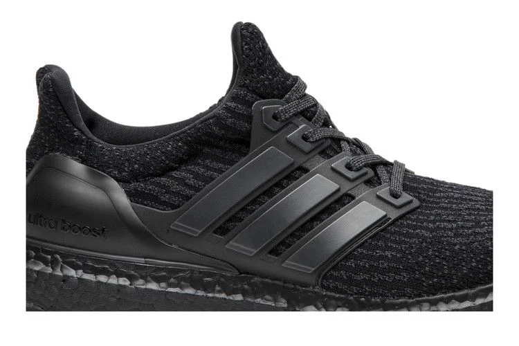 Krossovki-Adidas-UltraBoost-3.0-Limited-Triple-Black-1