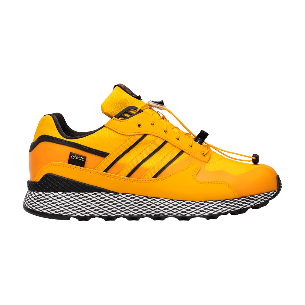 Krossovki-Livestock-x-adidas-Ultra-Tech-GTX-Yellow