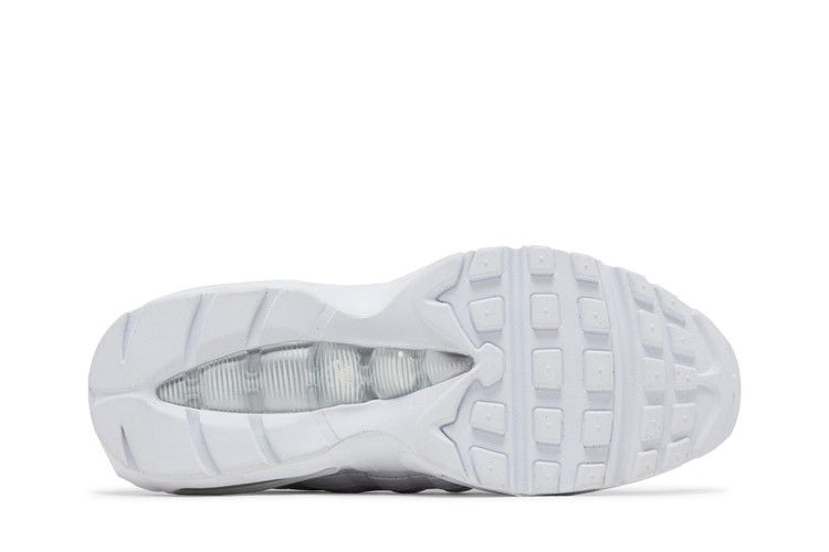 wmns-air-max-95-next-nature-triple-white-dh8015-100_03