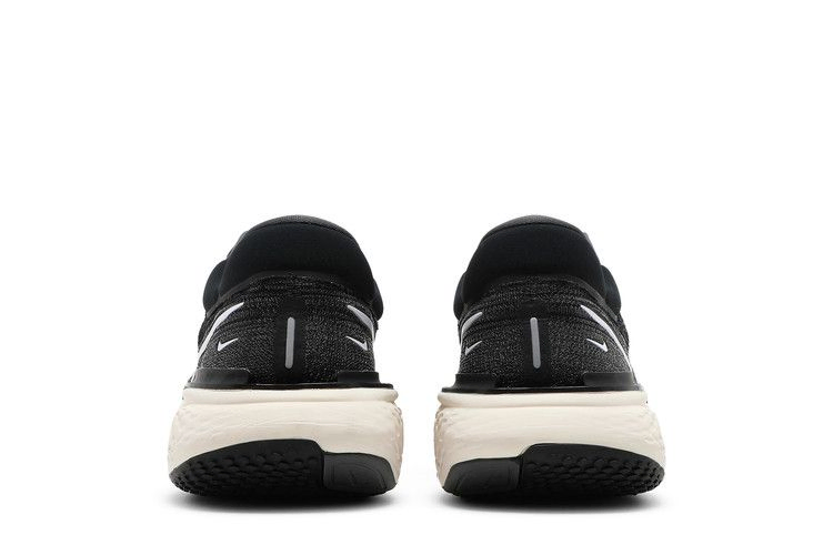 Кроссовки Nike ZoomX Invincible Run Flyknit 'Black White'