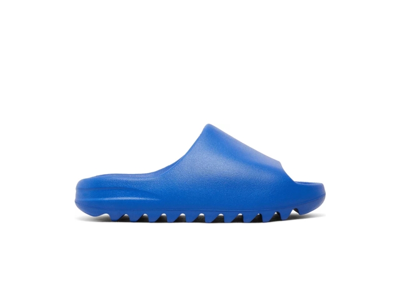 adidas-Yeezy-Slides-Azure