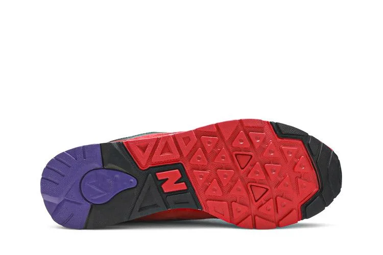 Krossovki-New-Balance-1600-Red-3