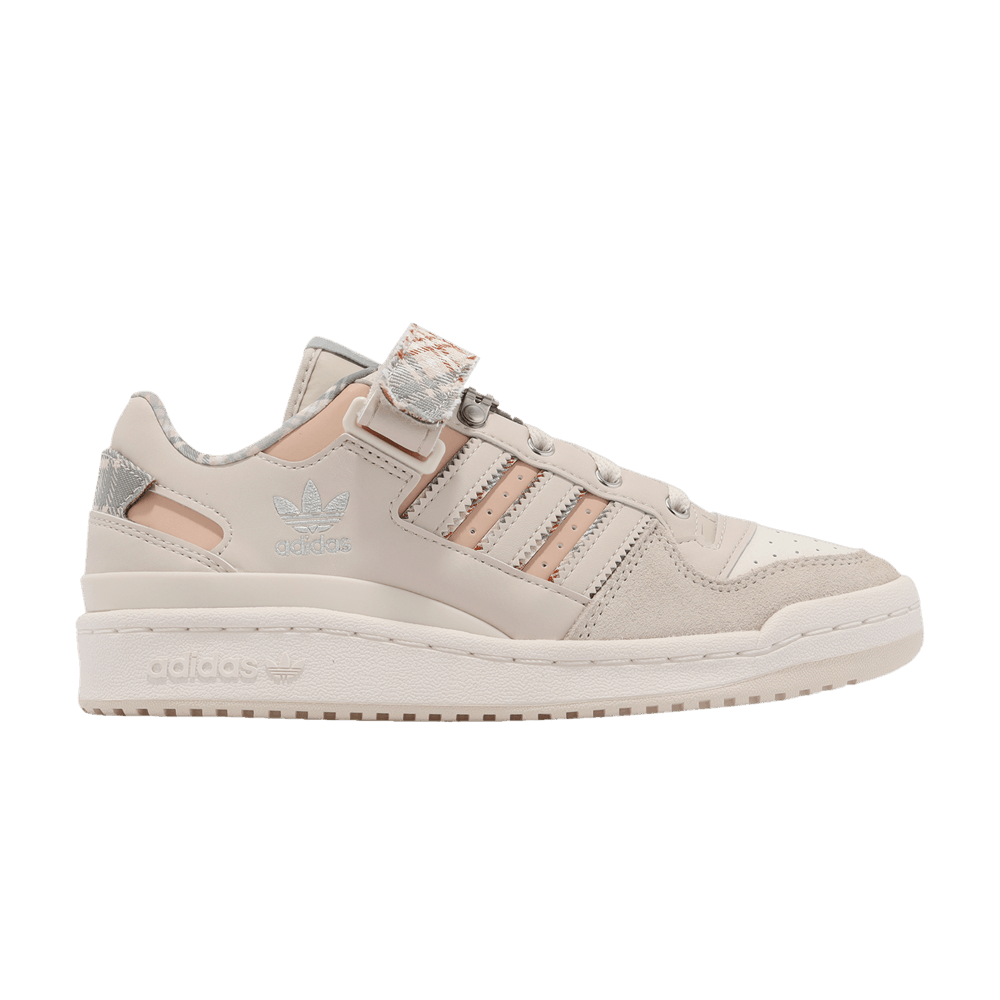 wmns-forum-low-halo-blush-plaid-fz5628