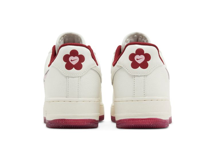 Кроссовки Nike Women's Air Force 1 Low 'Valentine's Day 2024'