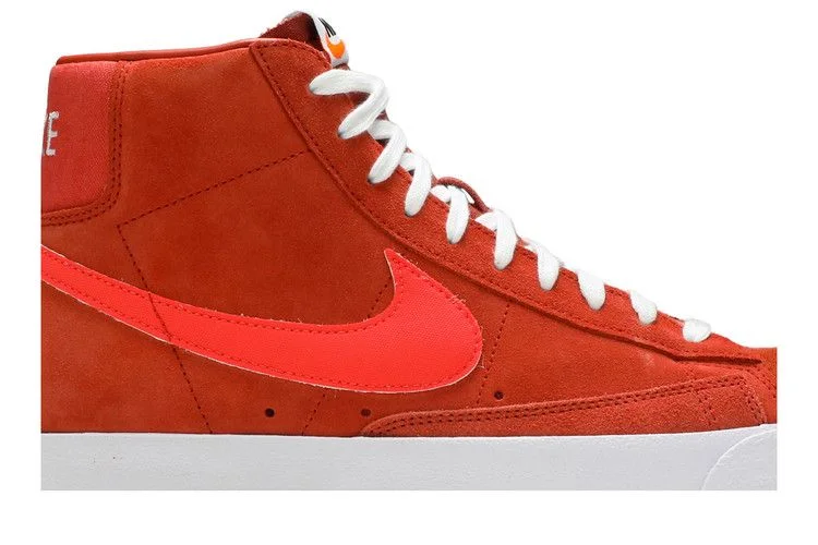Кроссовки Nike Blazer '77 Vintage Mid 'Firewood Orange'
