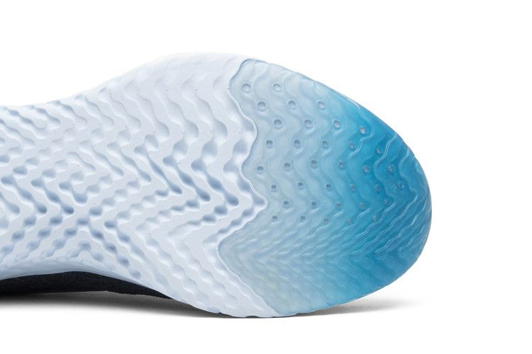 wmns-epic-react-flyknit-aq0070-400_04