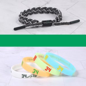 Jinduo-Giannis-Logo-Glow-5-Bracelet-Set-300x300