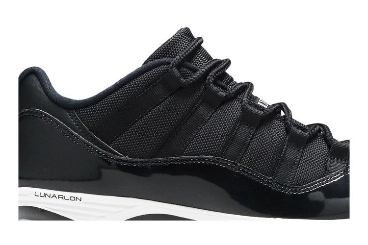 Кроссовки Air Jordan 11 Retro Low TD Cleat 'Space Jam'