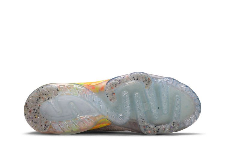 Кроссовки Nike Air VaporMax 2020 Flyknit 'Light Bone'