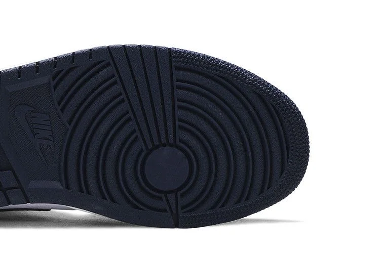 Кроссовки Air Jordan 1 Mid 'Obsidian'