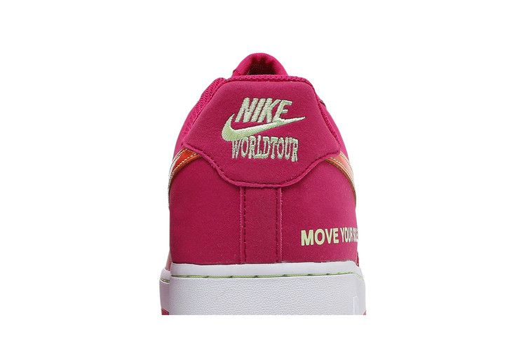 Кроссовки Nike Air Force 1 '07 LV8 'World Tour'