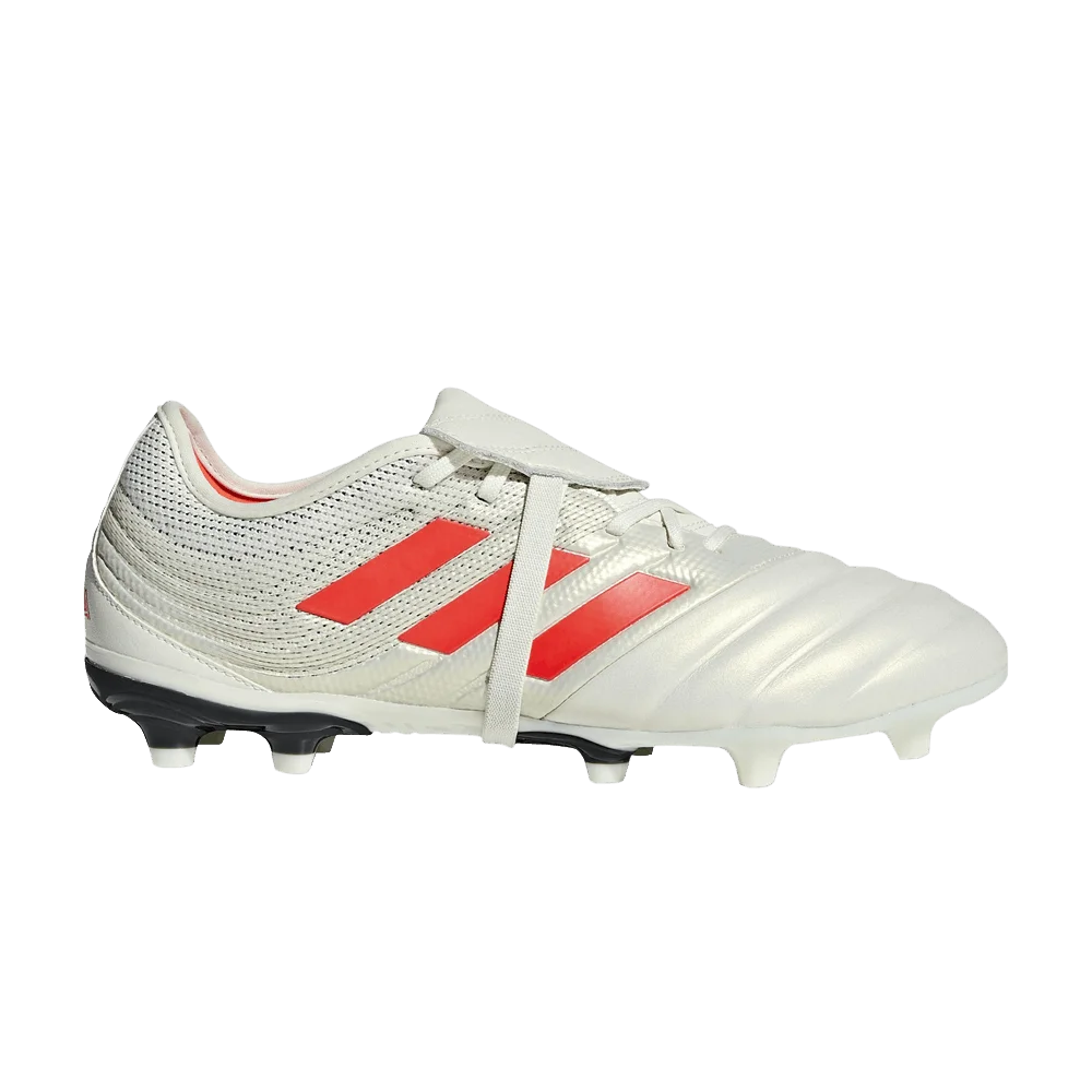 Krossovki-Adidas-Copa-Gloro-19.2-FG-Off-White-Solar