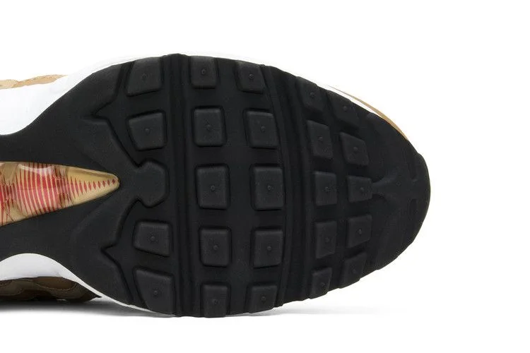 Krossovki-Nike-Wmns-Air-Max-95-QS-Metallic-Gold-4