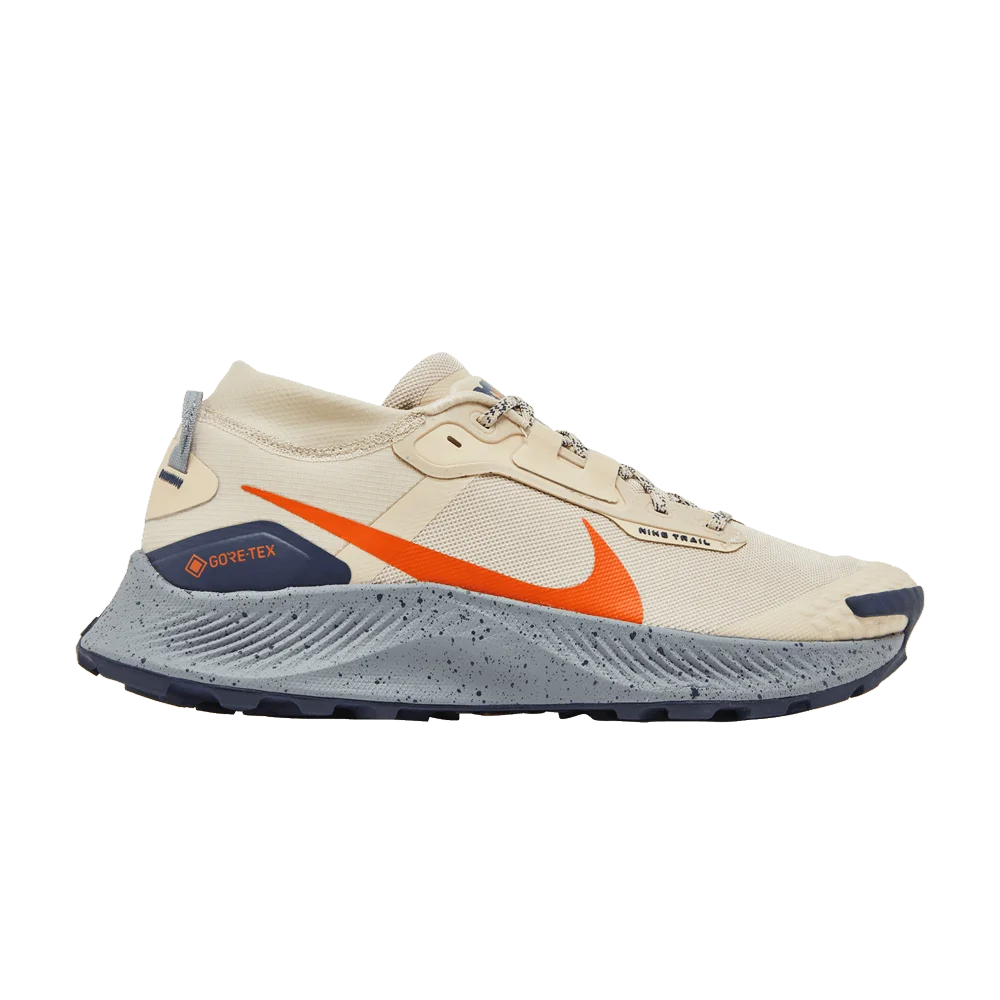 Krossovki-Nike-Pegasus-Trail-3-GTX-Rattan-Campfire-Orange